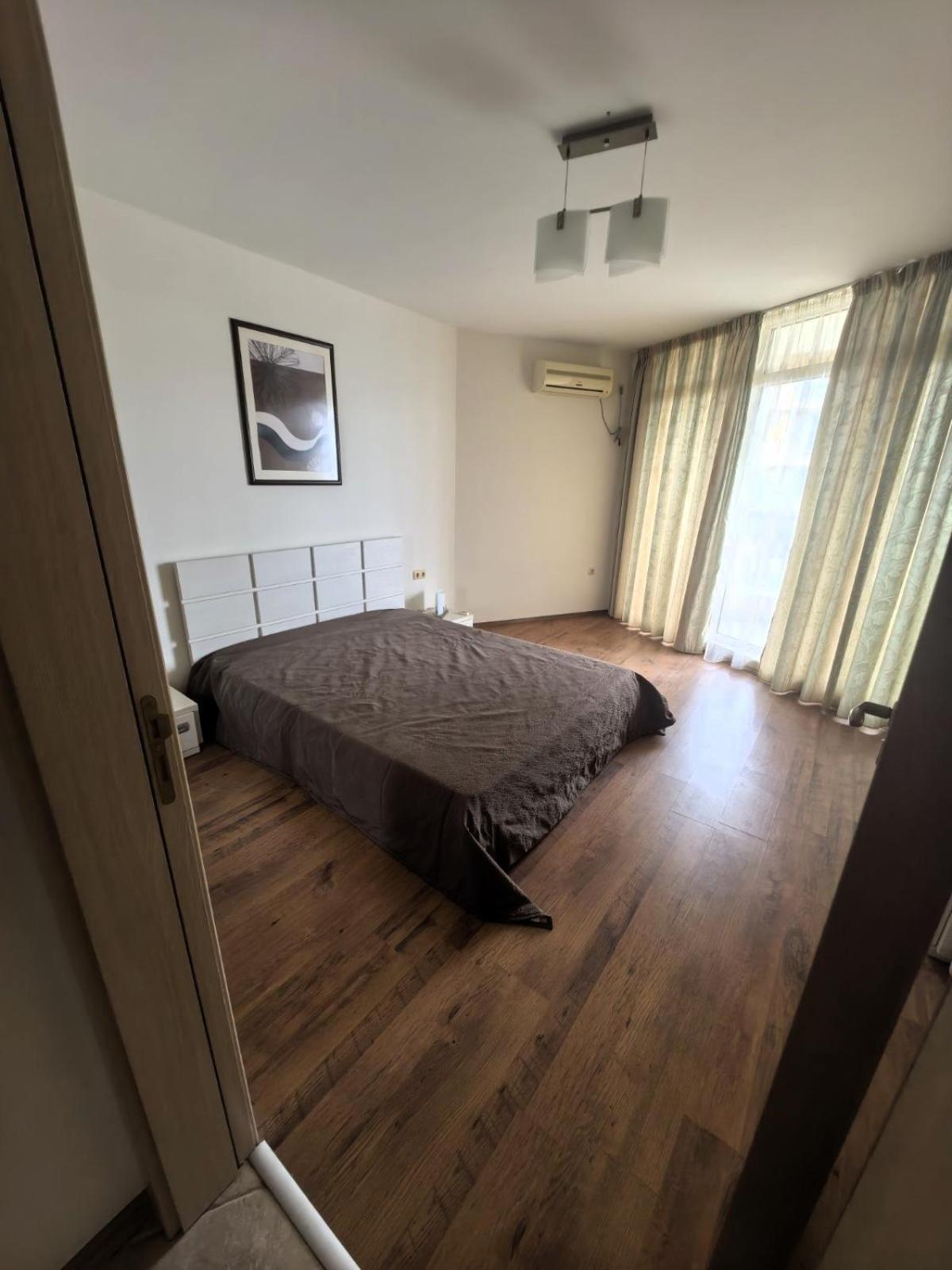 Dl Apartments Aheloy Eksteriør billede